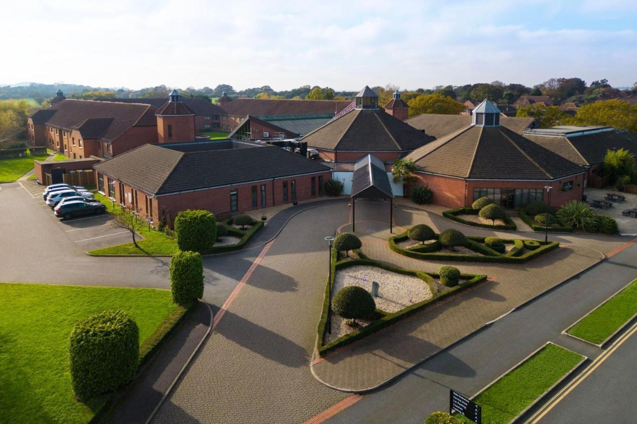 Delta Hotels By Marriott Waltham Abbey Zewnętrze zdjęcie