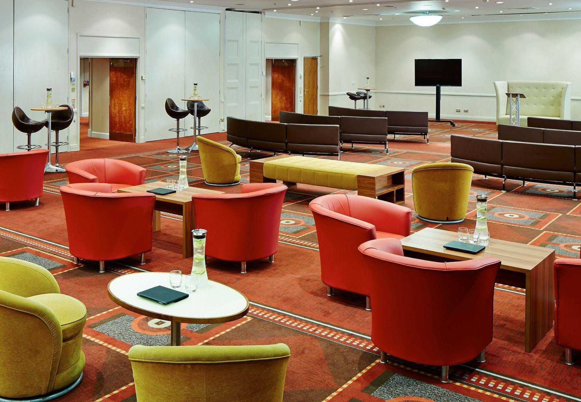 Delta Hotels By Marriott Waltham Abbey Zewnętrze zdjęcie