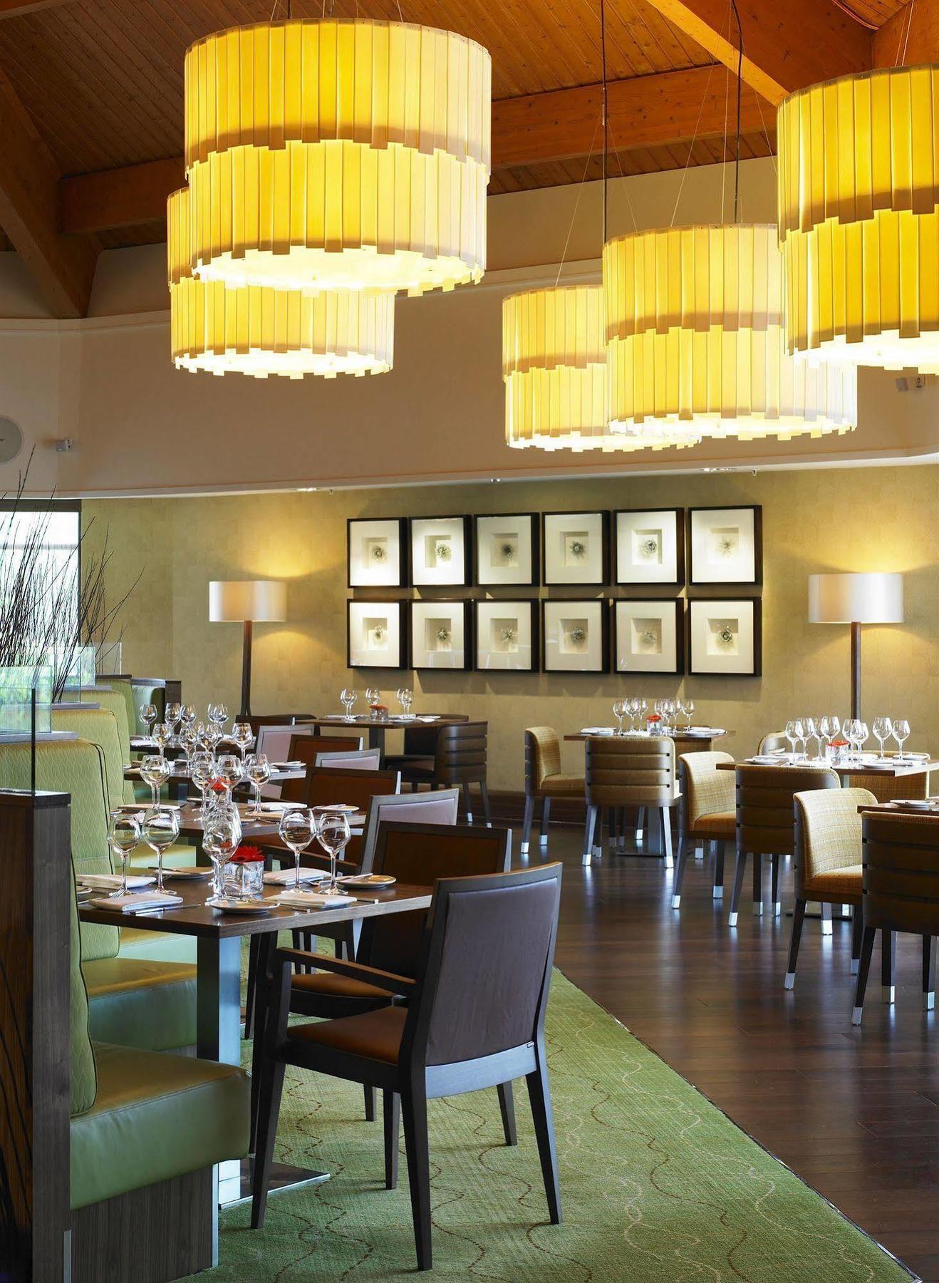 Delta Hotels By Marriott Waltham Abbey Zewnętrze zdjęcie